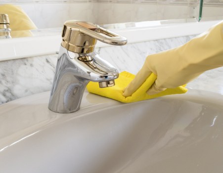 Common household stains on upholstery and carpet in Leyton